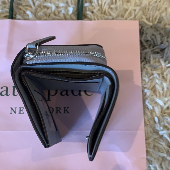 NWT kate spade trifold continental jackson grey - Picture 8 of 8